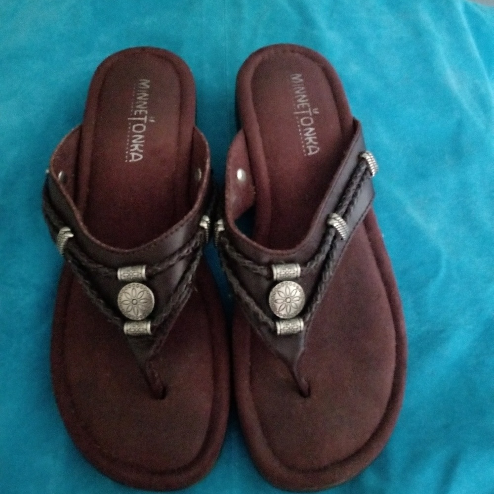 Minnetonka Sandals